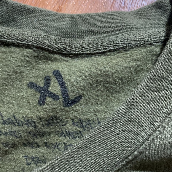 Pain & Killers & Drugs & Crime cropped sweatshirt green orange RX prescription - Picture 5 of 8